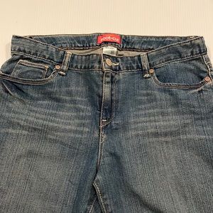 Old Navy bootcut girls denim jeans.  Size 16 plus